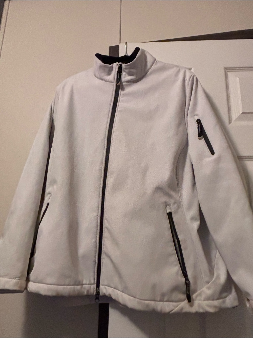 Women Light Gray Full-Zip Softshell Jacket